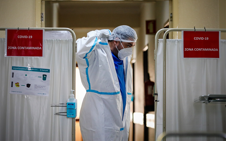 Ataque a hospital no Sudão mata pelo menos 10 pessoas, incluindo sete profissionais de saúde