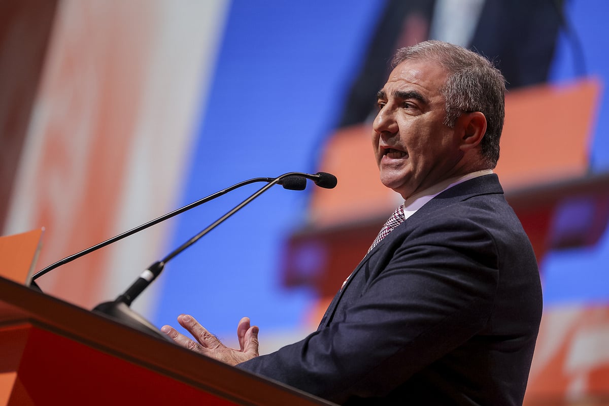 José Manuel Bolieiro defende revisão do Acordo das Lajes quando for oportuno